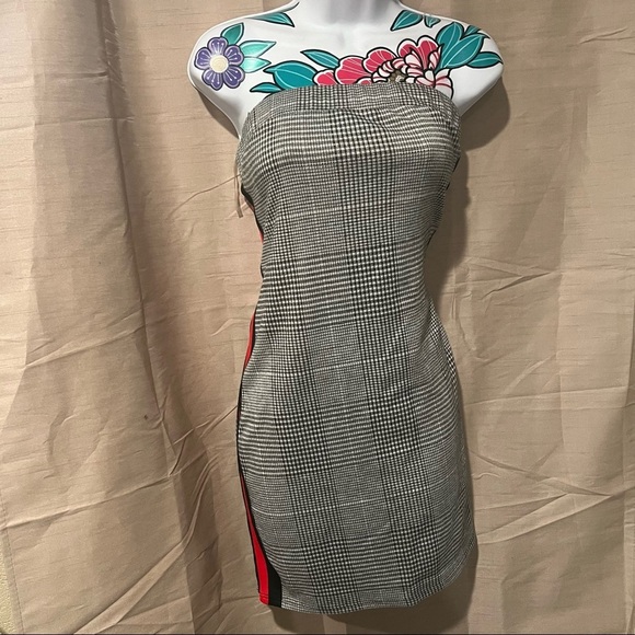 Rue 21 Checkered Strapless Fitted Dress with Stripe - Picture 1 of 4